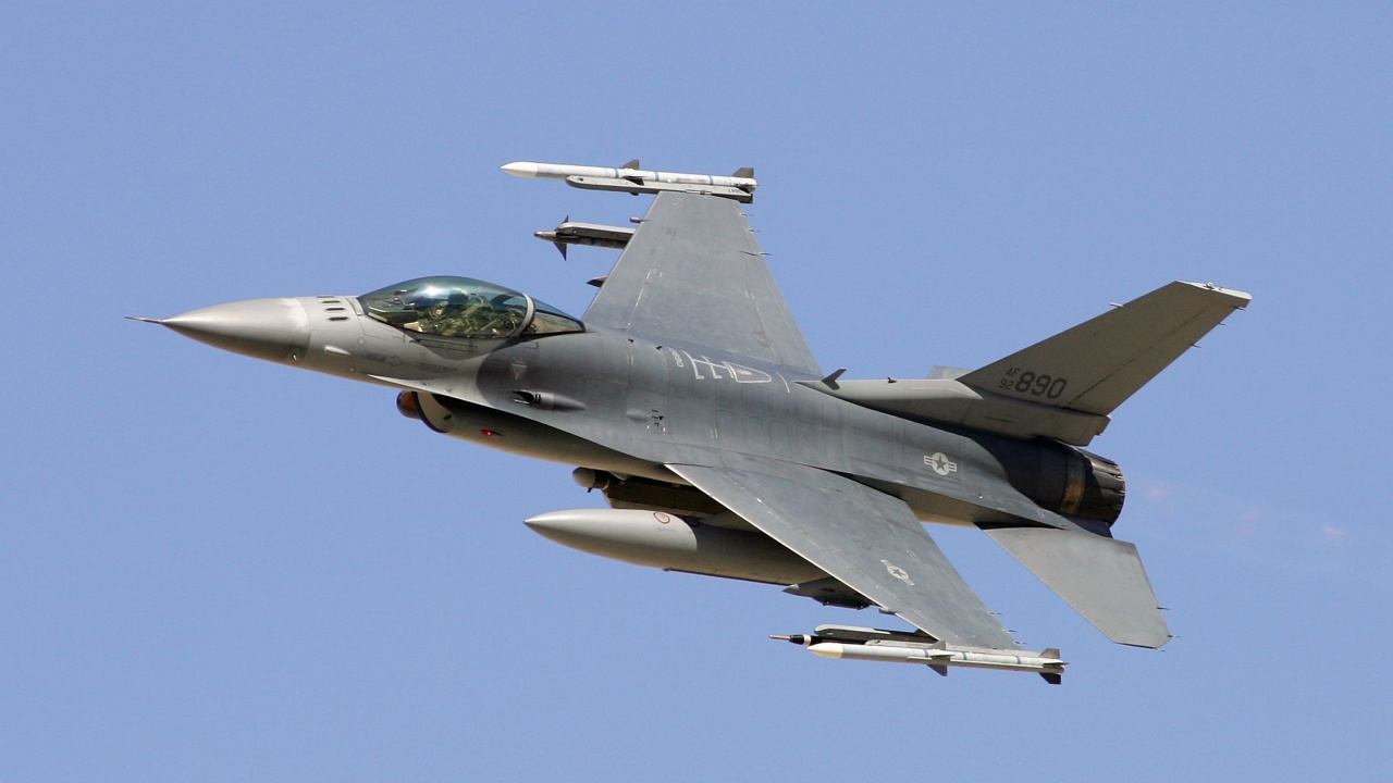 Американското правителство иска да продаде изтребители F-16 на Турция
