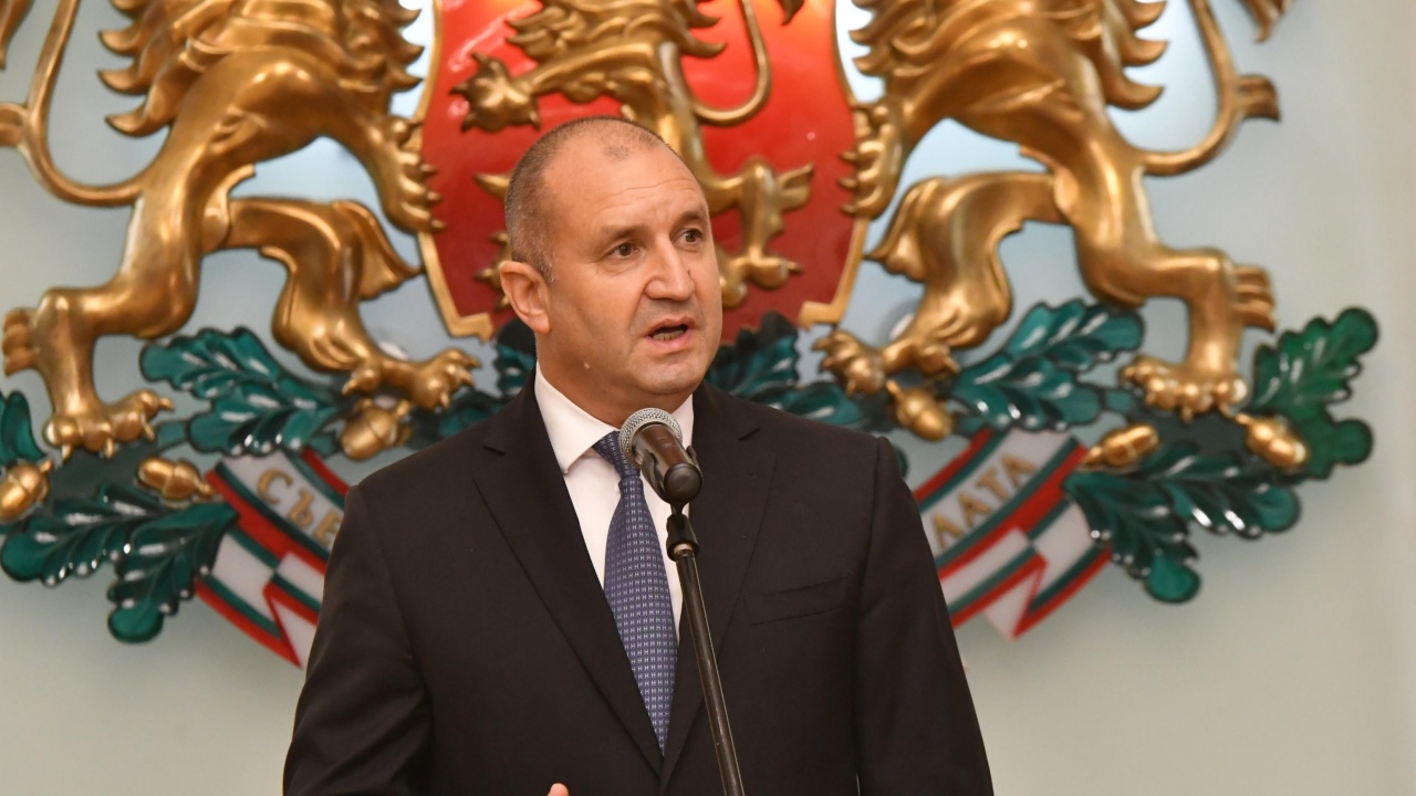 Президентът Радев дава третия мандат на БСП