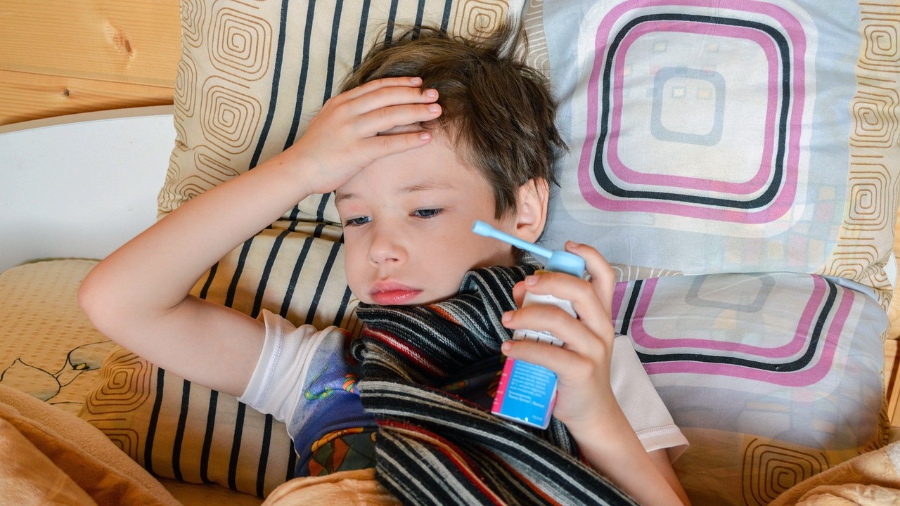Има три случая на коинфекция на грип и COVID при деца