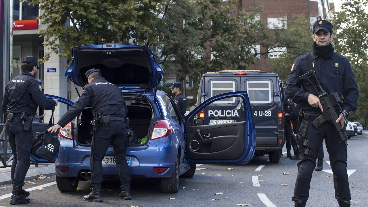 Испанската полиция арестува мъж заради писма бомби от края на 2022 г.