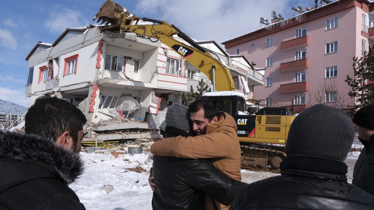 Турски депутат разказа за ужаса след опустошителното земетресение