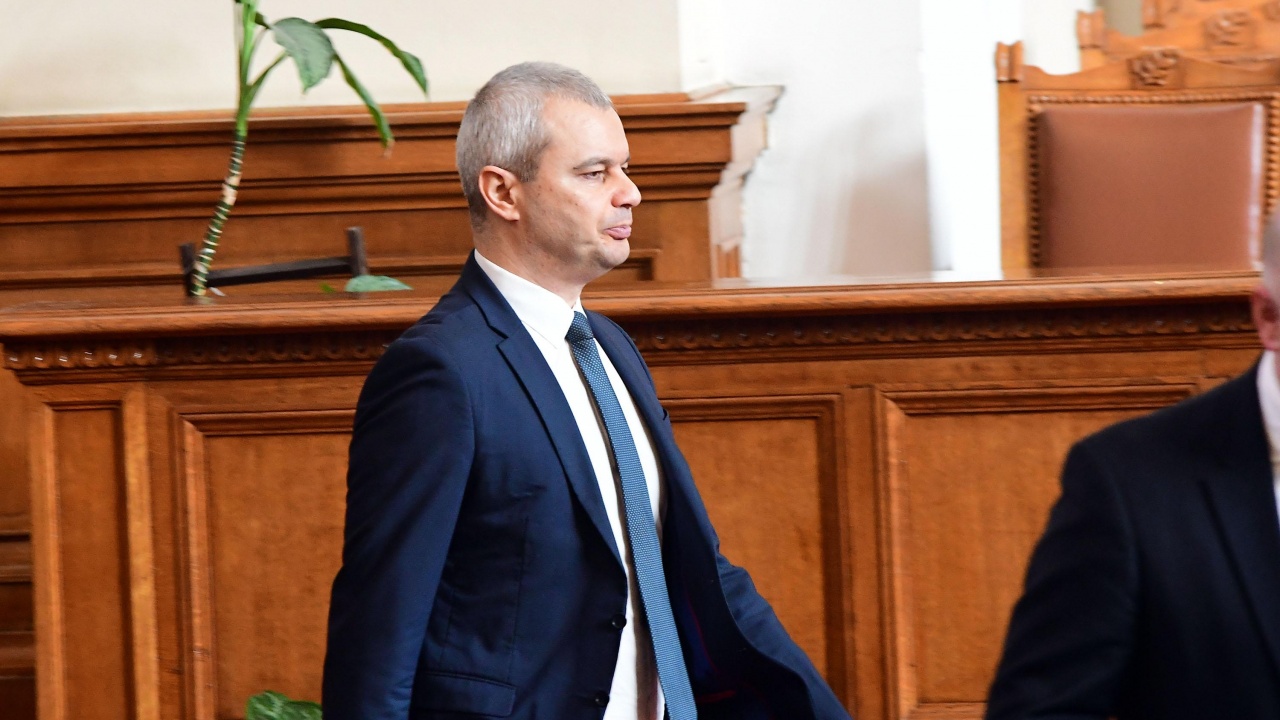 Костадинов даде отговор на журналистическо разследване за кредитите му