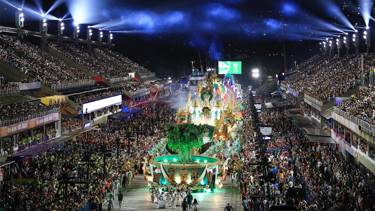 Карнавалът в Рио привлече милиони бразилци