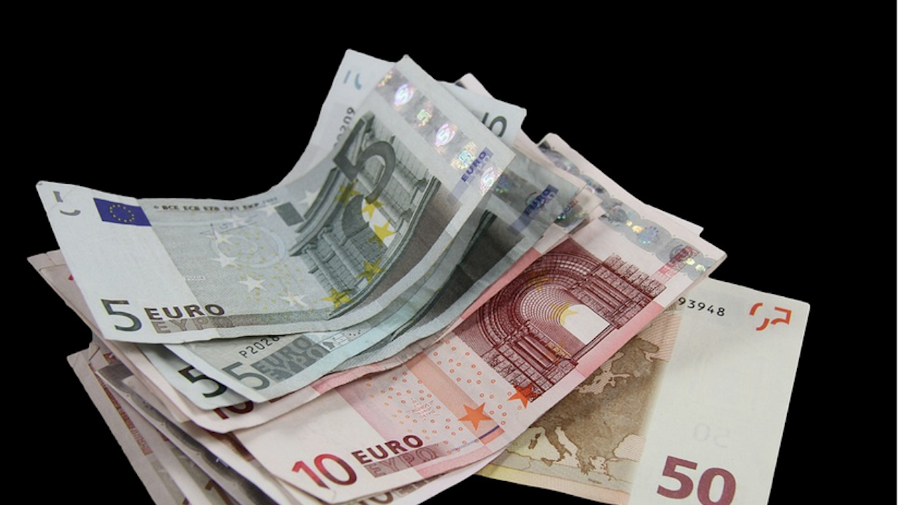 Експерт: С приемането на еврото ни очаква повишаване на средните доходи