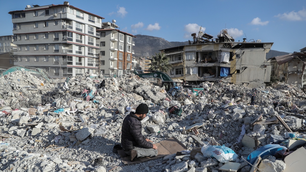 Ранени и загинали в Сирия и Турция след земетресенията в Хатай днес