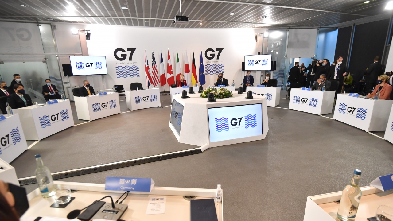 Лидерите на страните от Г-7 съобщиха, че предприемат действия срещу държави, подкрепящи "войната на Русия"