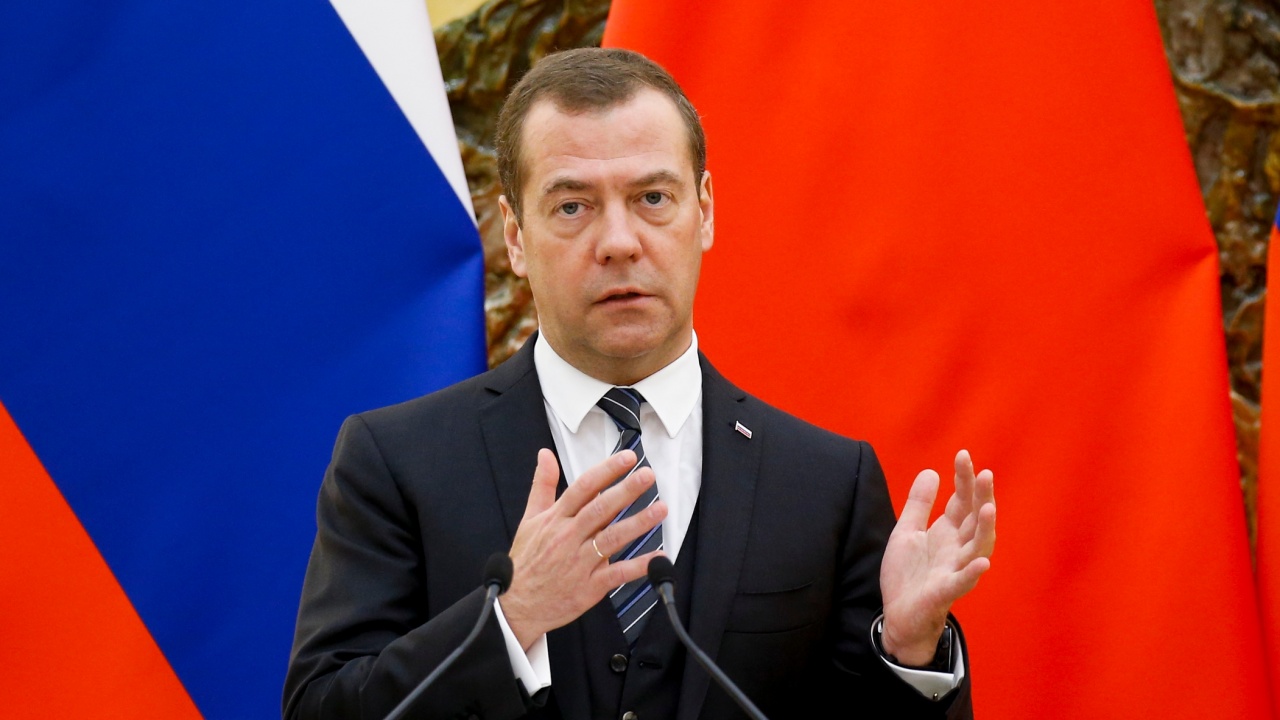 Медведев: Оръжейните доставки за Украйна създават заплаха от глобална ядрена катастрофа