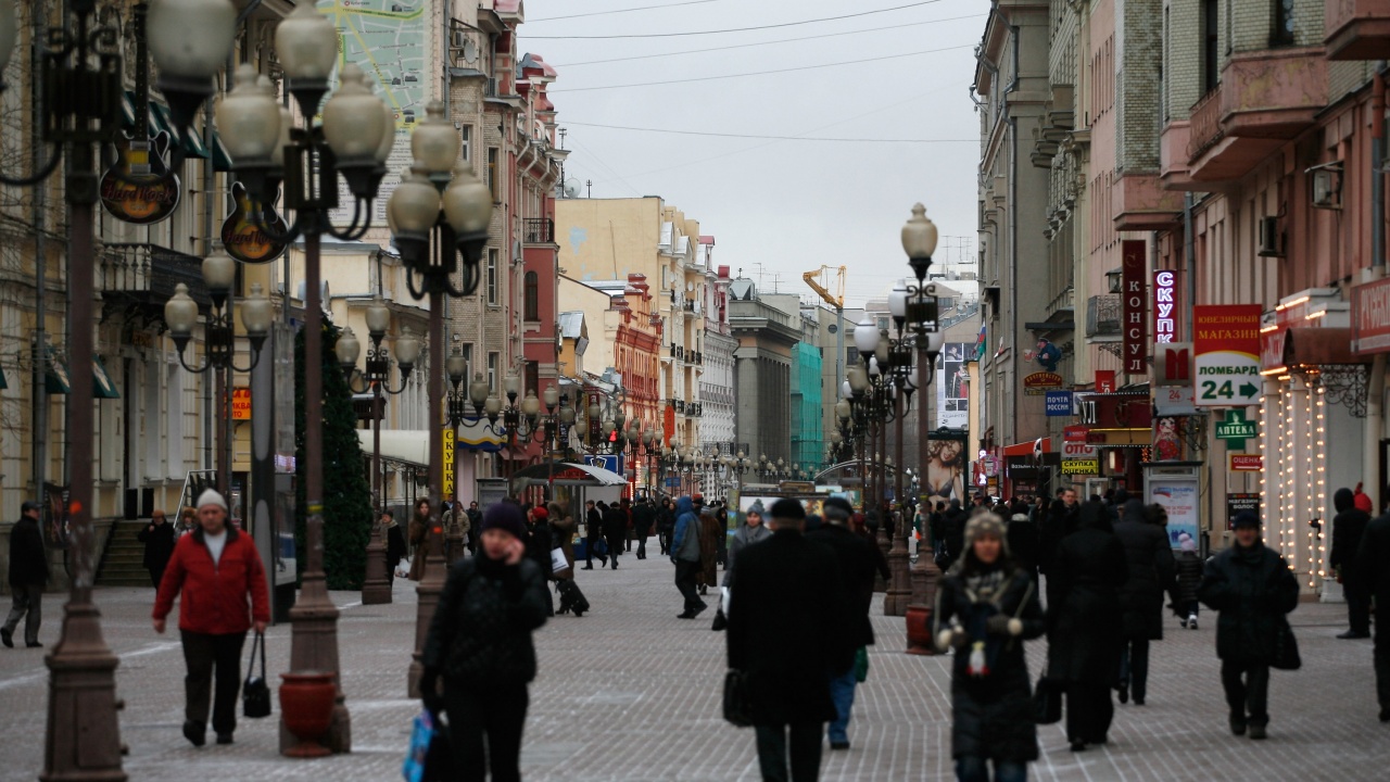 Проучване: Повече от половината от руснаците са удовлетворени от живота си