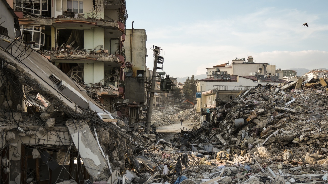 Ново силно земетресение разлюля Централна Турция