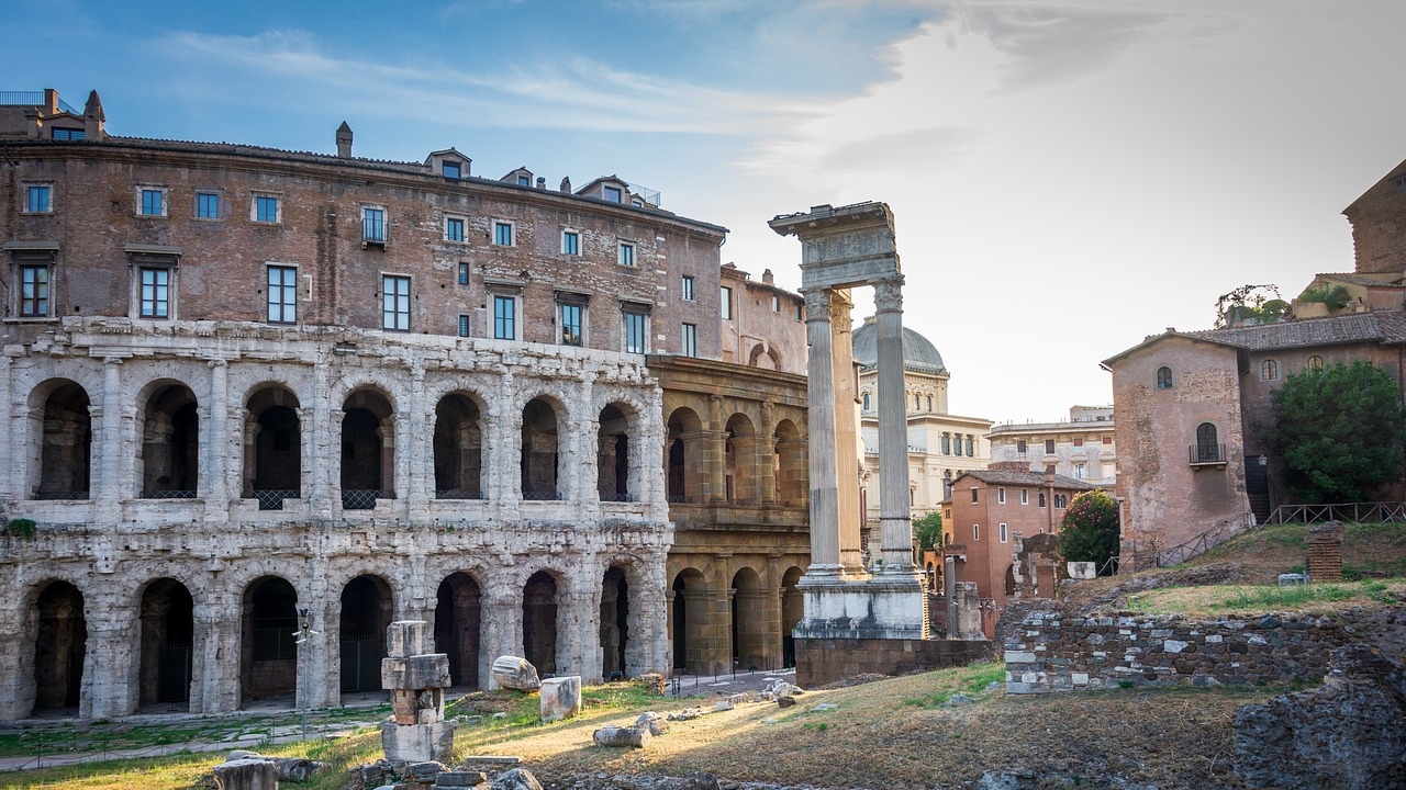 Италия: Вандалите на исторически паметници да плащат за възстановяването им
