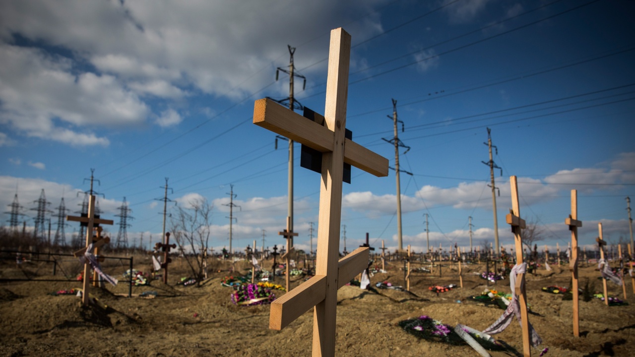 Близки на убити руски войници: Разбрахме за погребенията преди да ни кажат, че са загинали