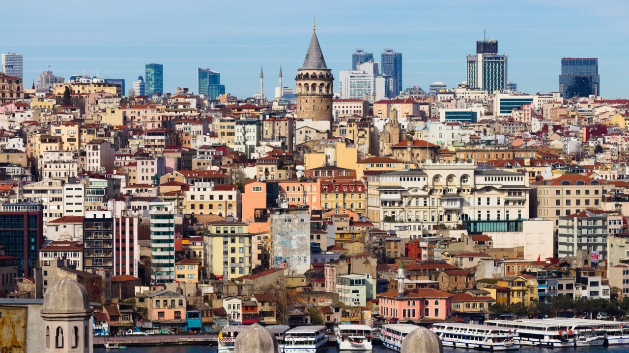 Истанбул става Дубай за международните финанси