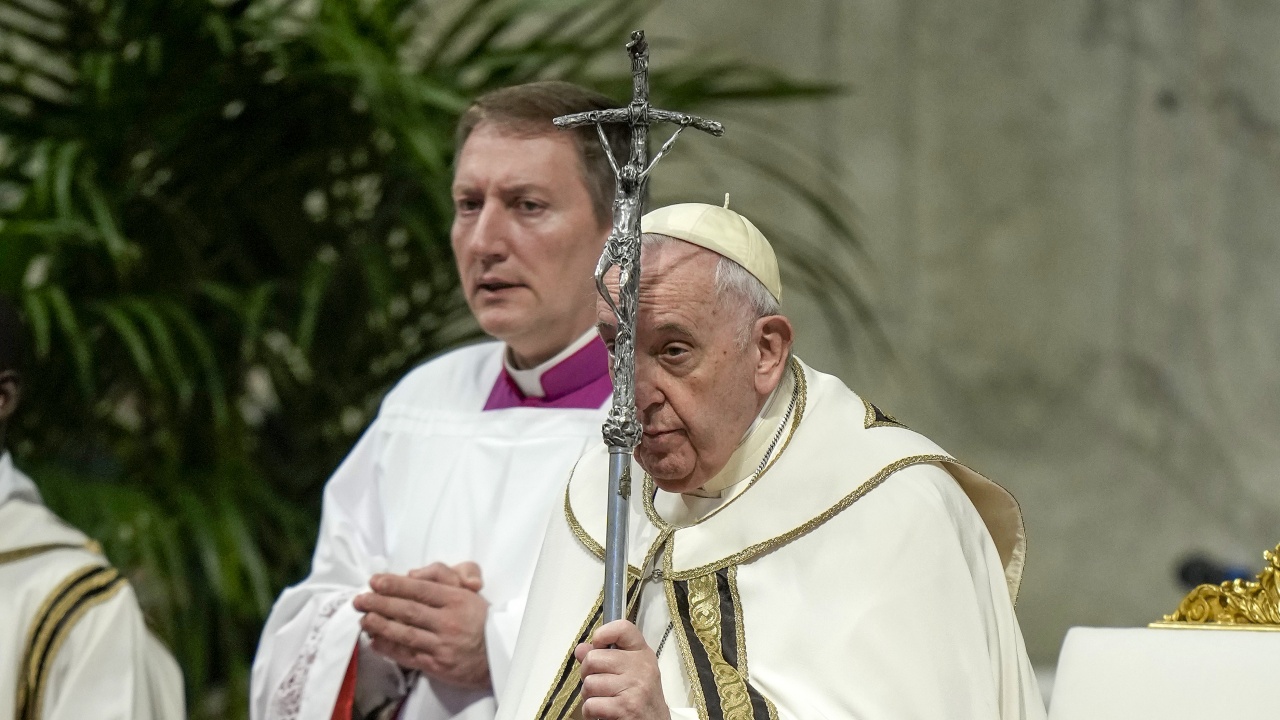 Ватиканът участва в мисия за постигане на мир в Украйна