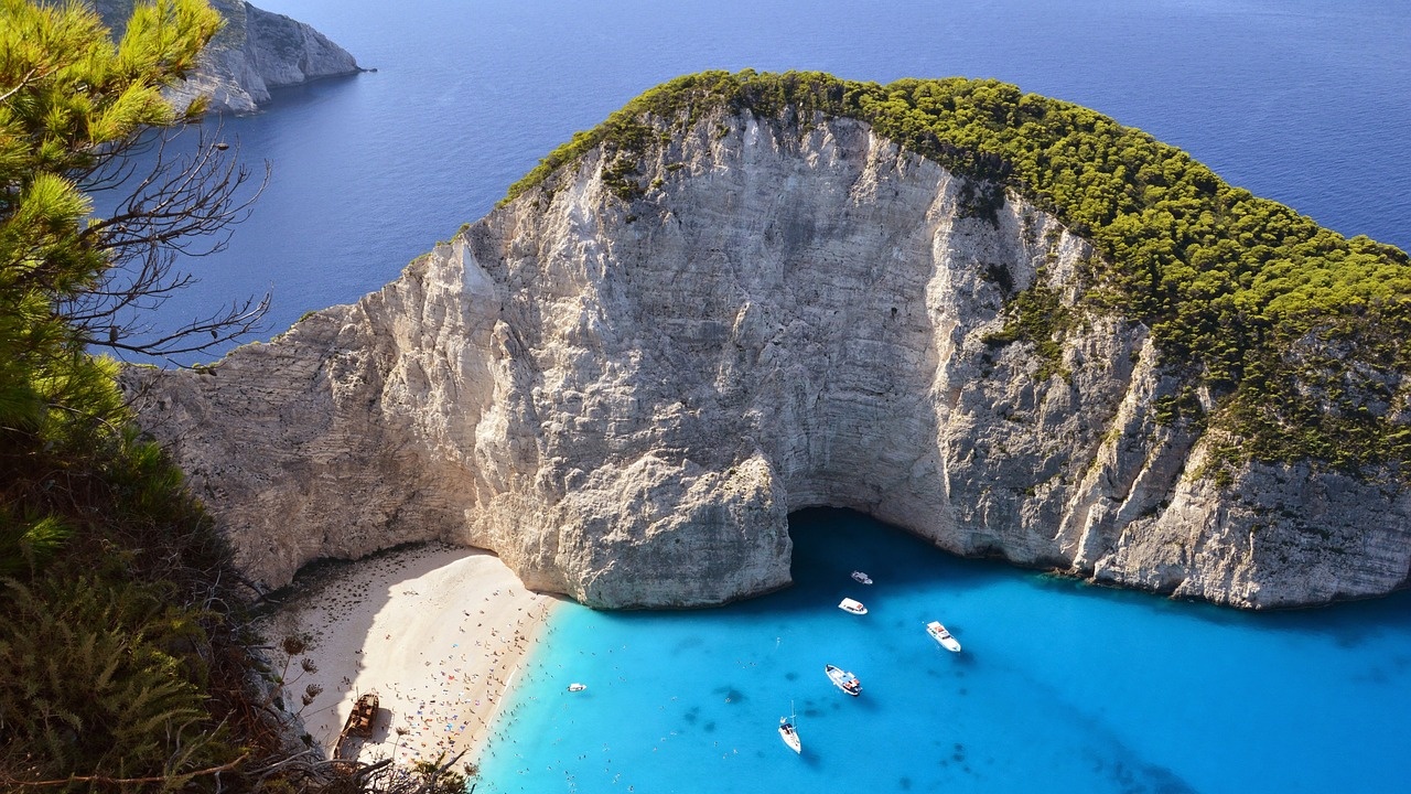 Ето защо в Гърция има недостиг на кадри в туризма