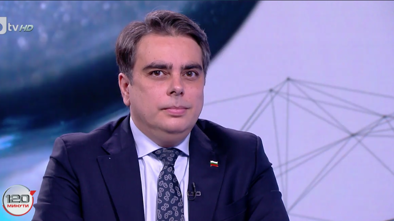 Асен Василев (ПП): Съвместно управление между ГЕРБ-СДС и ПП-ДБ е невъзможно