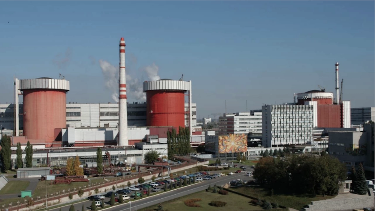 Реакторите на Запорожката АЕЦ са спрени
