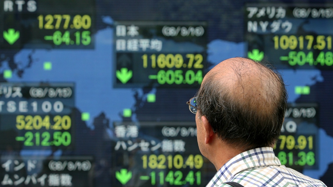 Токио и Уолстрийт падат в очакване на данните за инфлацията в САЩ