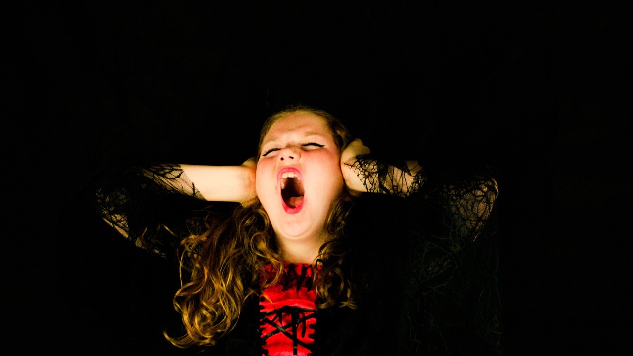 Лъжи и проблеми с гнева: 12 признака за преживян тормоз в детството