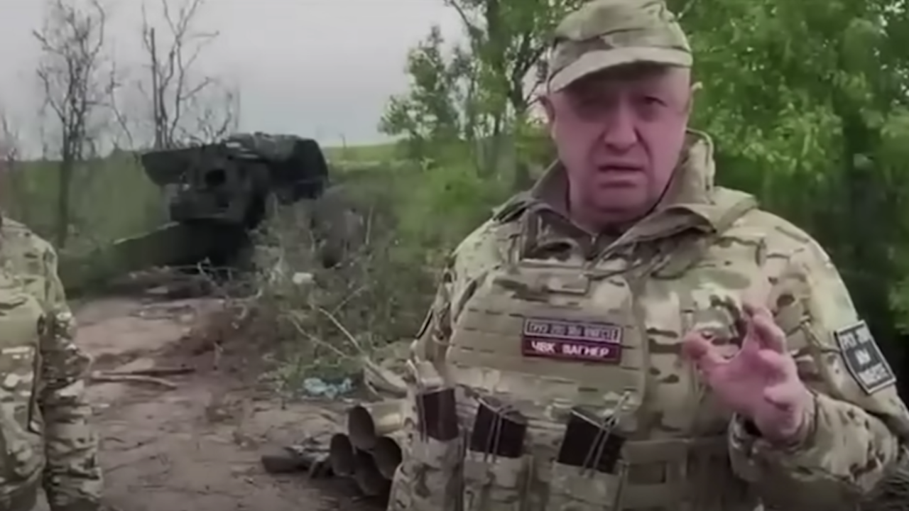 Пригожин обяви пълен контрол върху Бахмут, украинската армия отрече