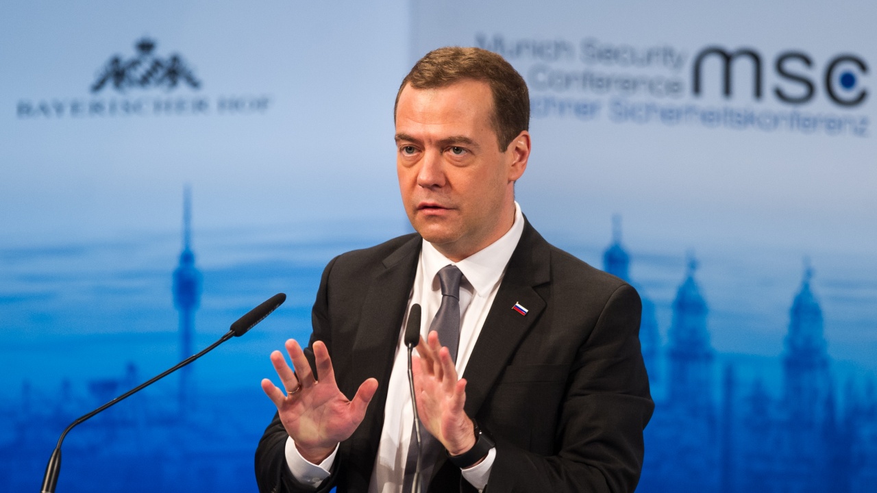 Медведев представи няколко варианта за изход от войната в Украйна