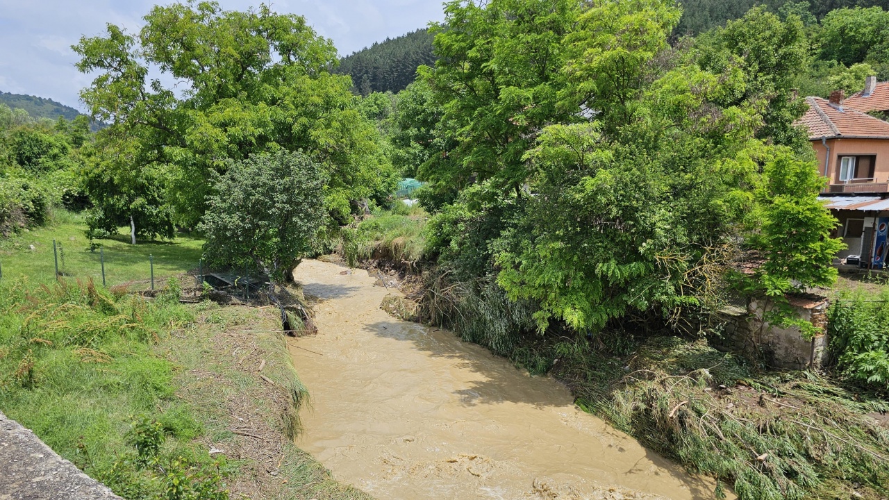 Нивата на много реки в Северна Македония са силно повишени