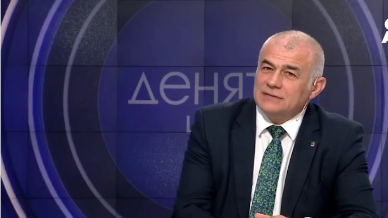 Гьоков (БСП): Тагарев да каже влизаме ли директно във войната