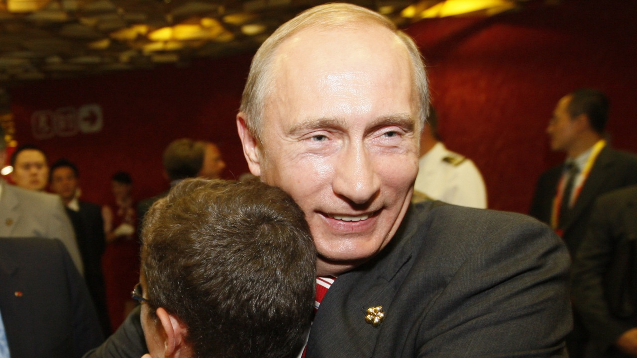 Владимир Путин се появи сред хора за пръв път от месеци