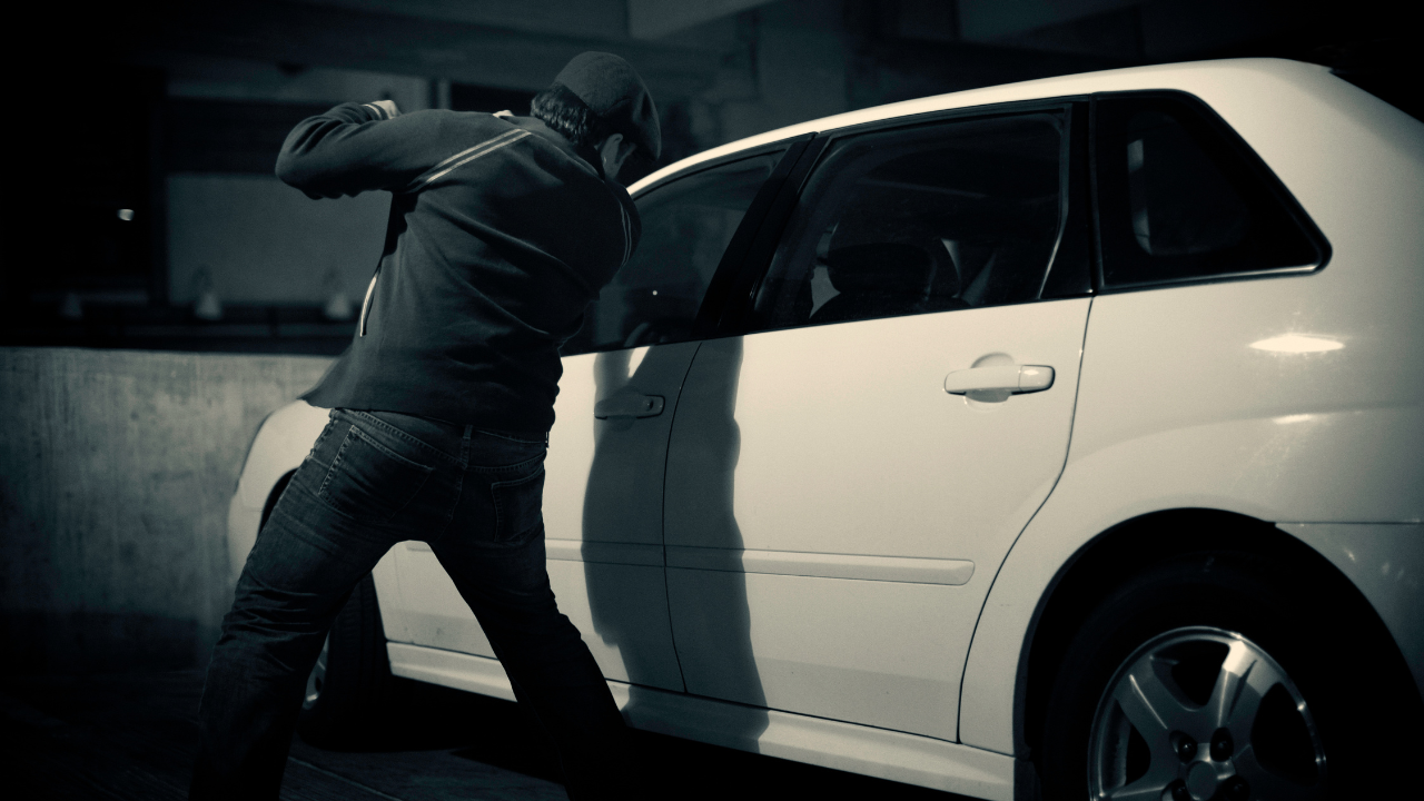 Крадат катализатори от автомобили в Пловдив за 40 секунди