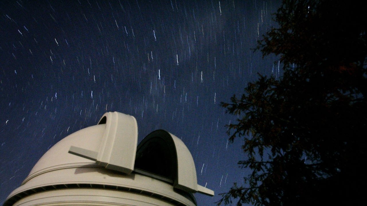 Над 4000 ученици посещават годишно обсерваторията в Рожен