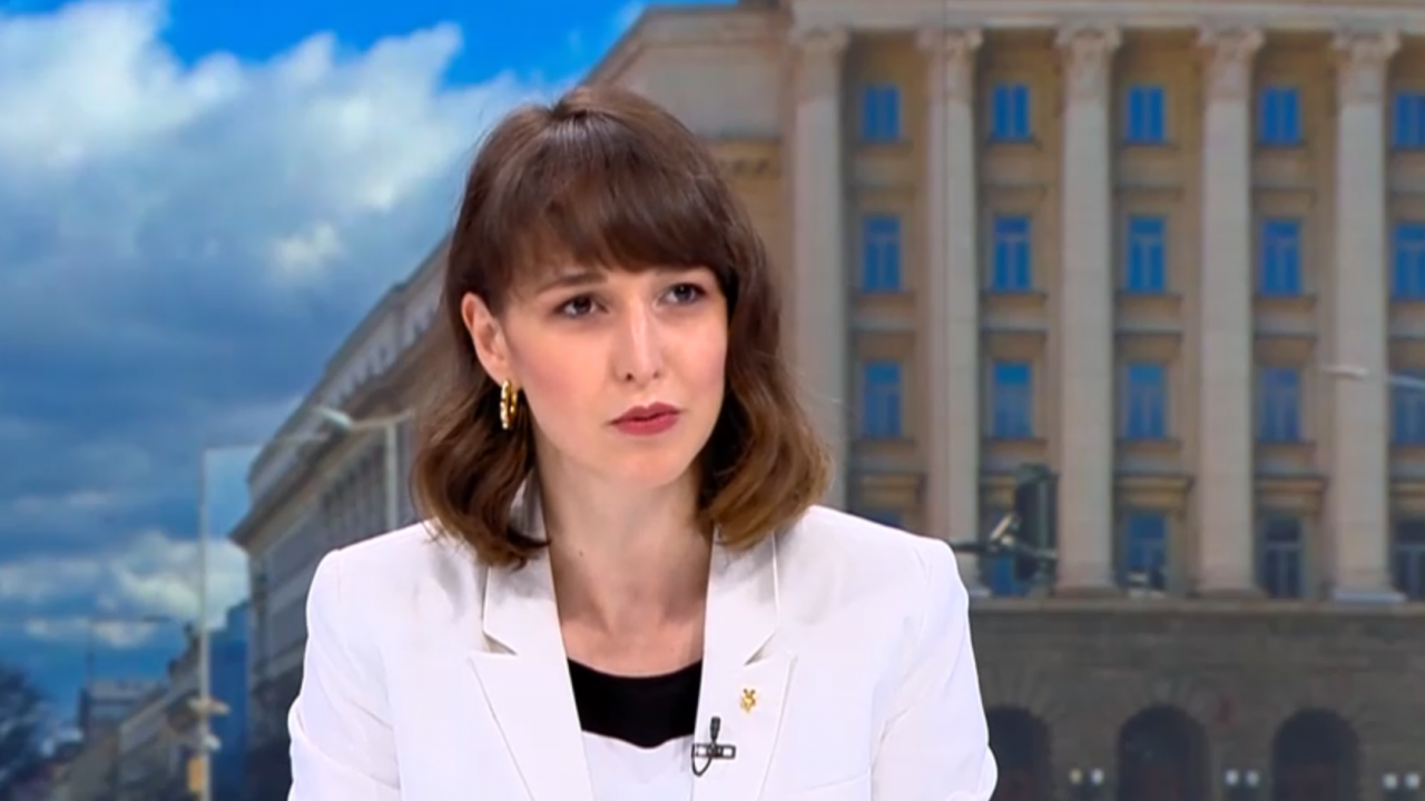 Деница Симеонова (ПП-ДБ): "Възраждане" използва евтин популистки език за референдума за еврото