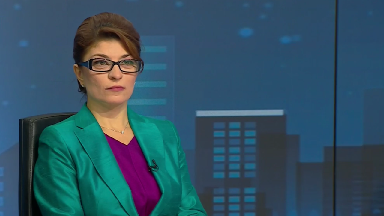  Десислава Атанасова: Има редица теми, по които имаме критики към кабинета