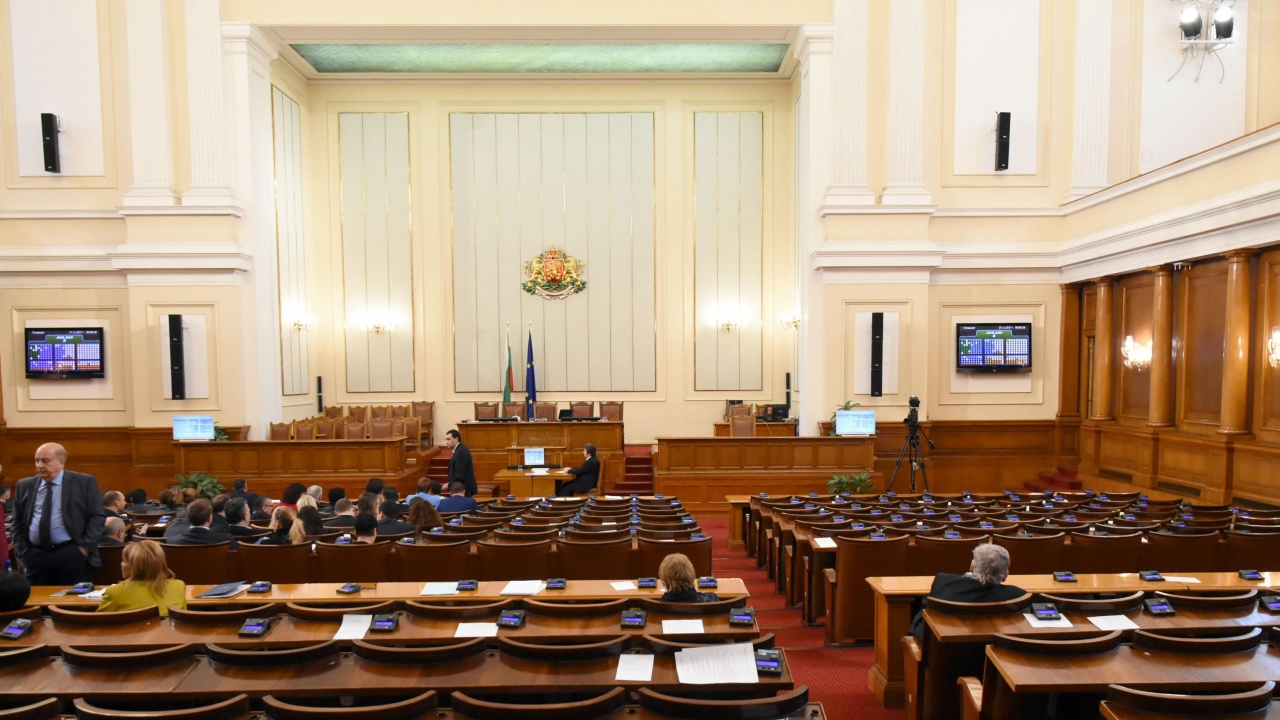 Депутатите избират ръководствата на постоянните комисии в парламента