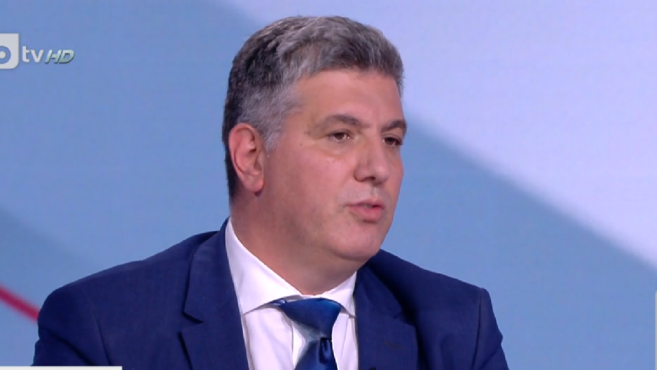 Регионалният министър Андрей Цеков: Пари за пътища има, няма стратегия