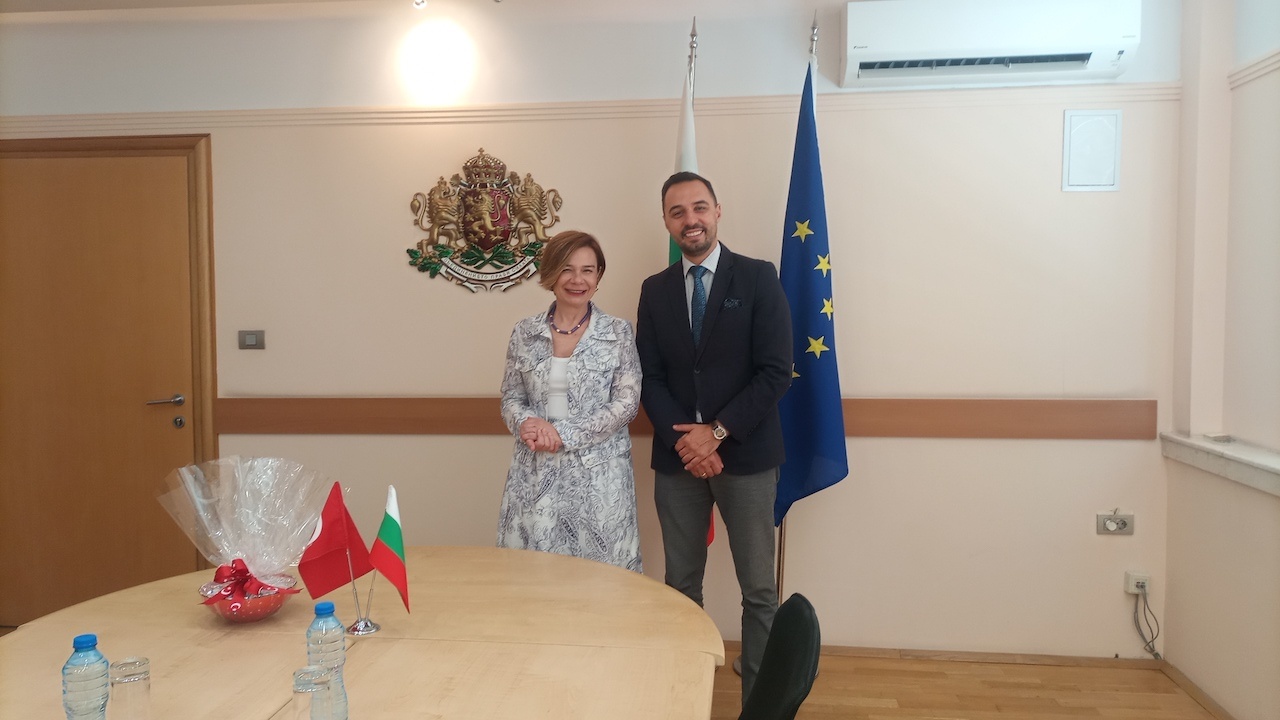Министър Богданов и турският посланик обсъдиха инвестиции в инфраструктурни проекти