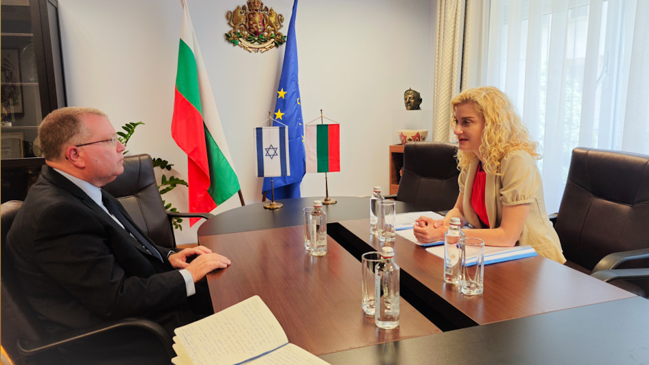 Министър Динкова: Ще засилим рекламното присъствие на България на израелския пазар