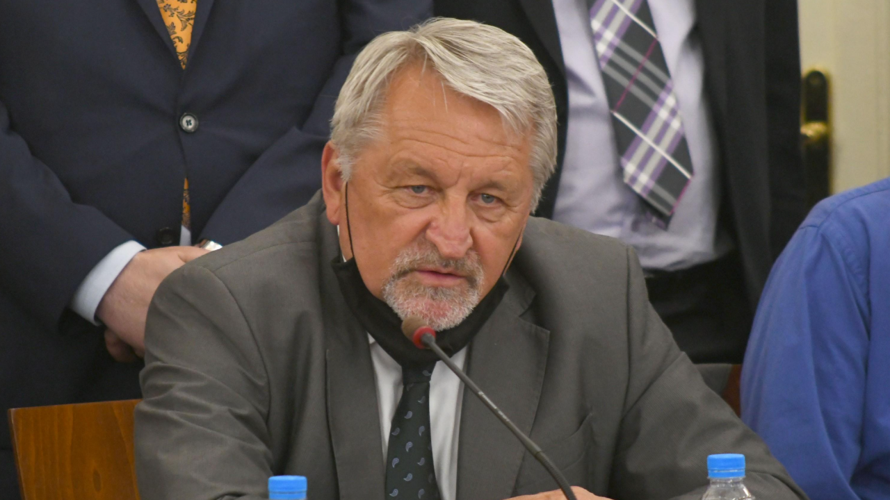 Иван Хиновски: Цената на горивата ще падне след прекратяването на концесията на "Росенец"