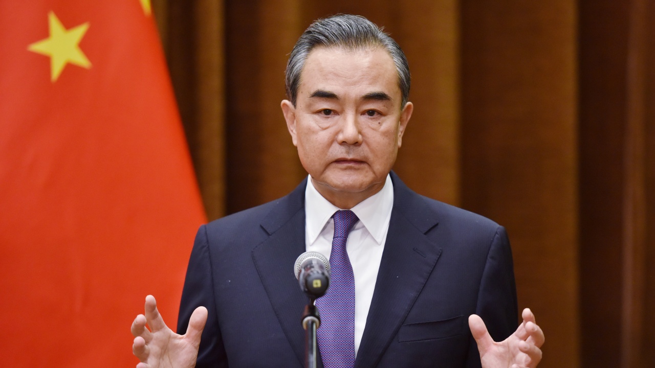 Ван И направи първото си изявление, след като отново стана външен министър на Китай