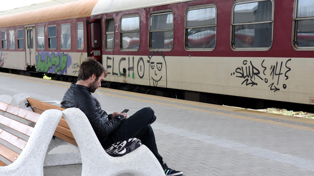 Променят движението и разписанието на влаковете през Пловдив
