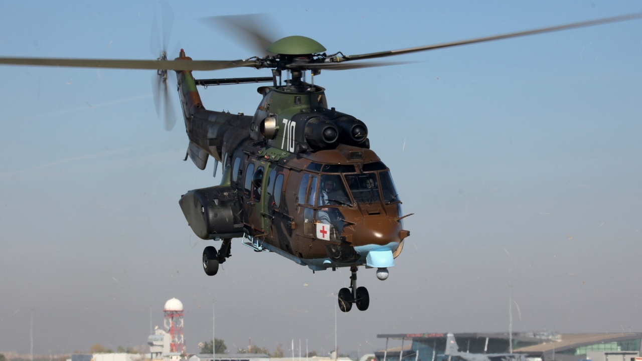 Турист пострада в Пирин, транспортираха го до болница с военен хеликопер