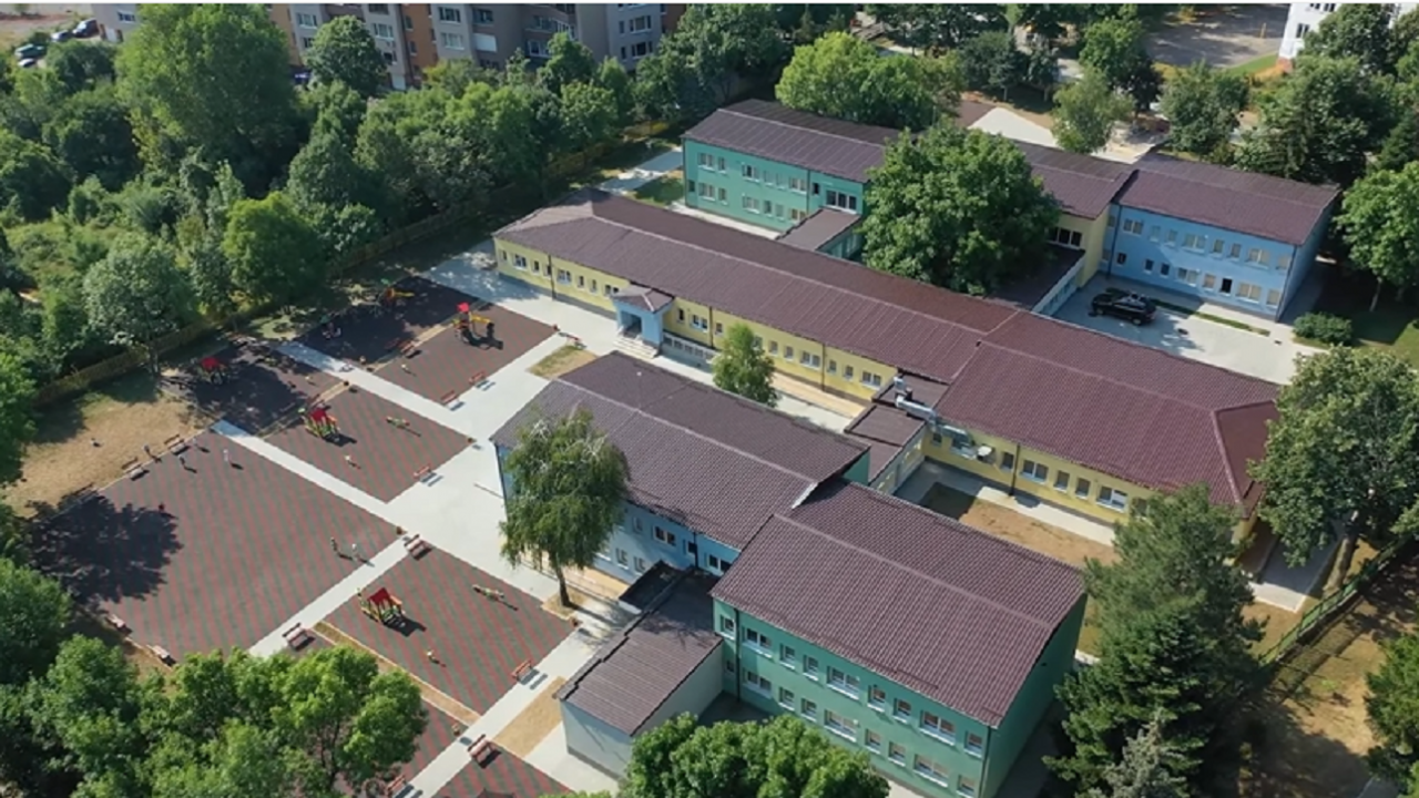 Вижте обновената 122 детска градина в "Люлин" 6