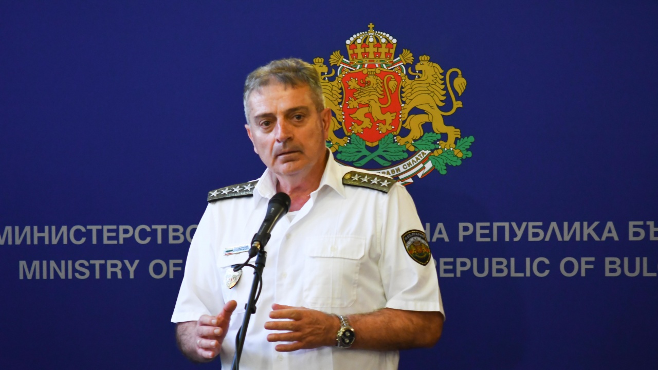 Началникът на отбраната: Обстановката в Черно море не е сложна, но не е нормална