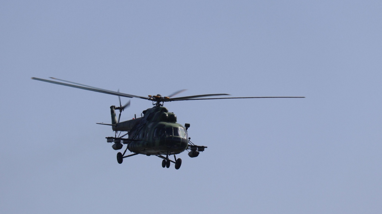 Хеликоптер се включва в гасенето на горски пожар в област Пловдив