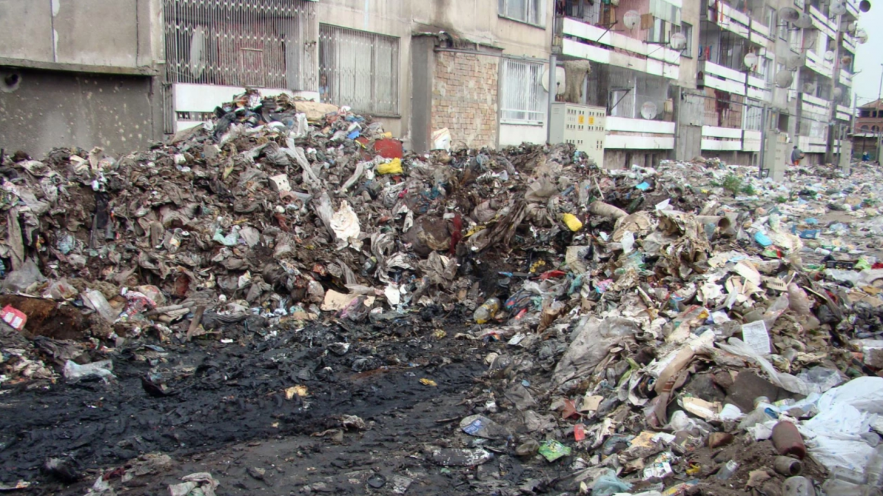 Събраха 134 тона отпадъци в "Столипиново"