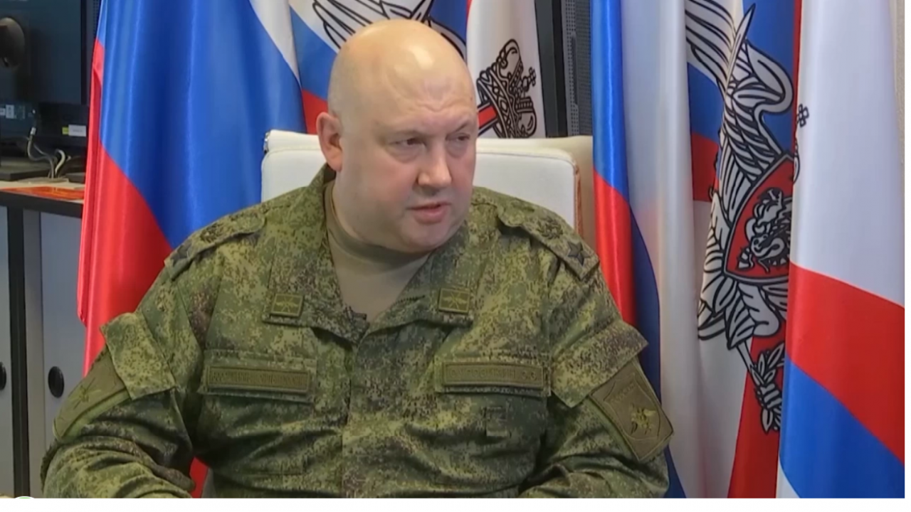 Ген. Суровикин е уволнен от поста командващ ВСС на Руската федерация?