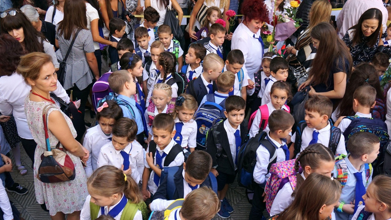 Преди първия звънец: Готови ли са училищата за новата учебна година