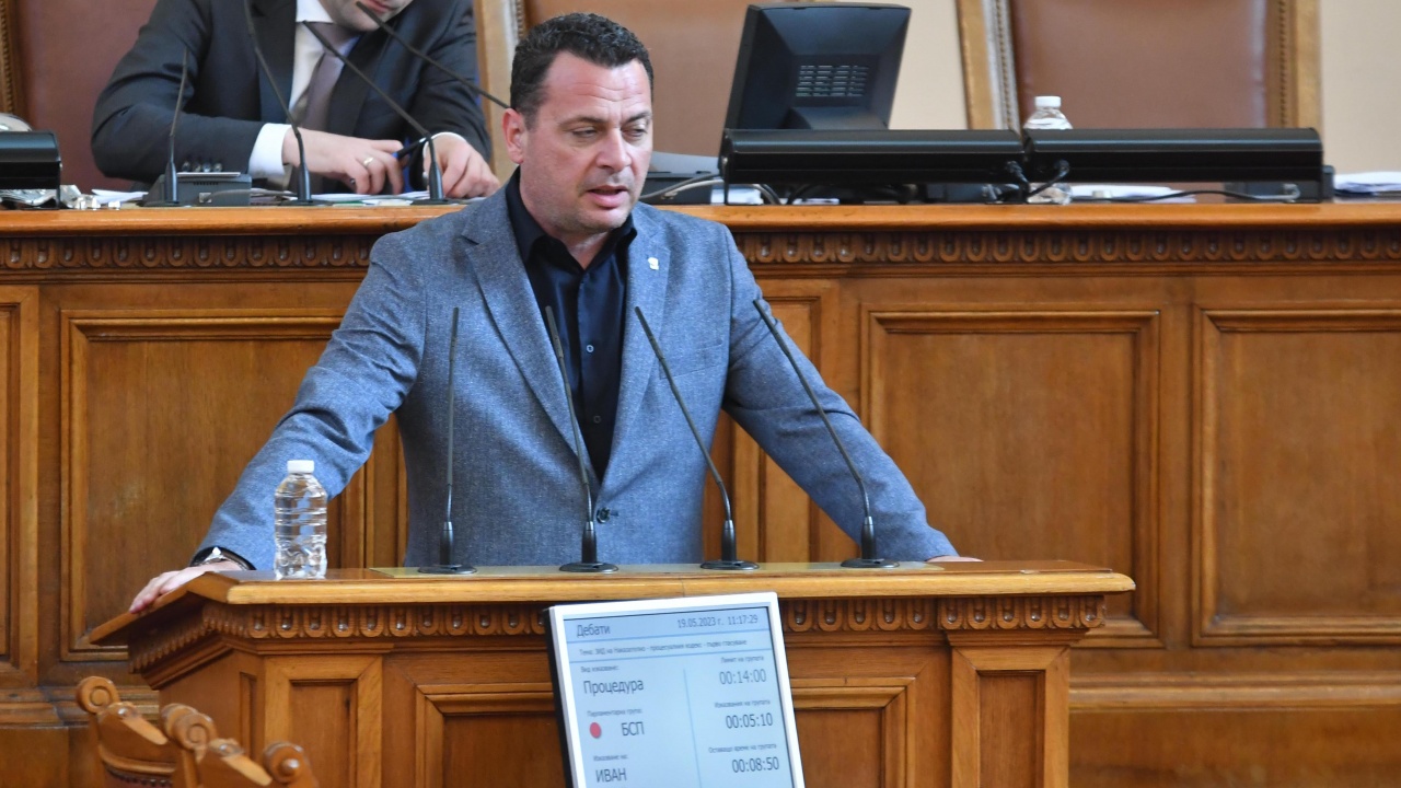 ​Иван Ченчев (БСП): Така нареченото евроатлантическо мнозинство в парламента се занимава с въпроси, които изобщо не стоят в дневния ред на хората