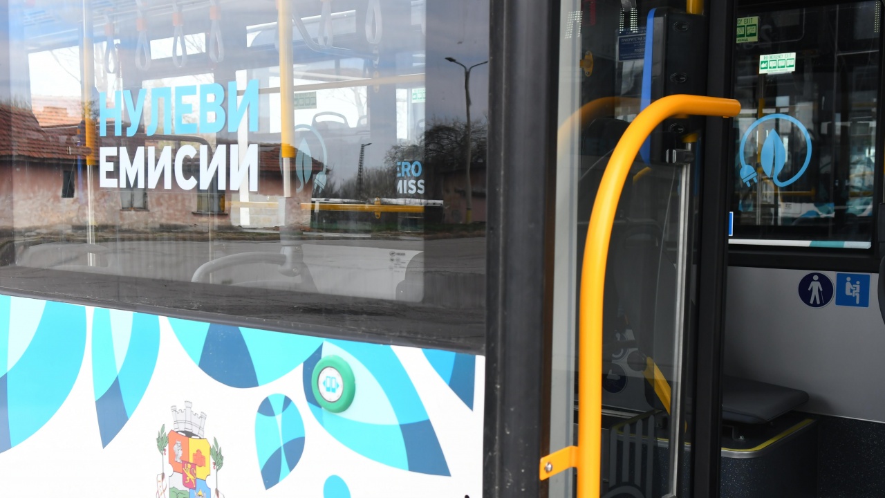 Кметът на "Искър" ще поиска спиране на решението за промяна на маршрута на автобус 304