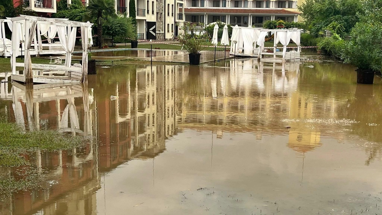 До 10 дни властите в Царево са готови с равносметка за щетите от потопа