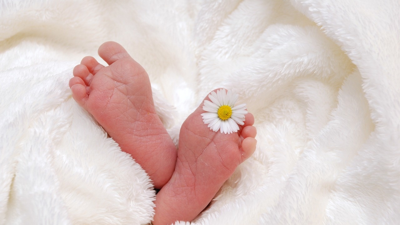 Българките предпочитат нормално раждане в държавна болница