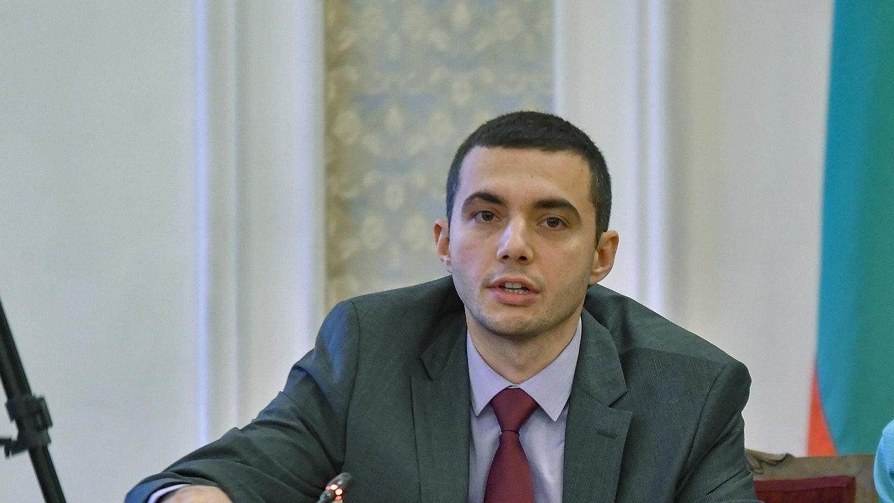 Арабаджиев от ПП-ДБ: Отпадането на забраната за внос на украинско зърно има икономически ползи за България